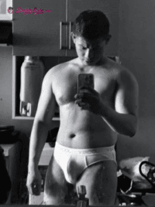 GUc0VNnacAAn3CC 225x300 1