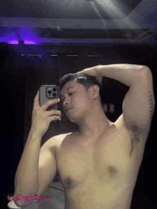 Gd9aIm9a0AA9eZU 225x300 1